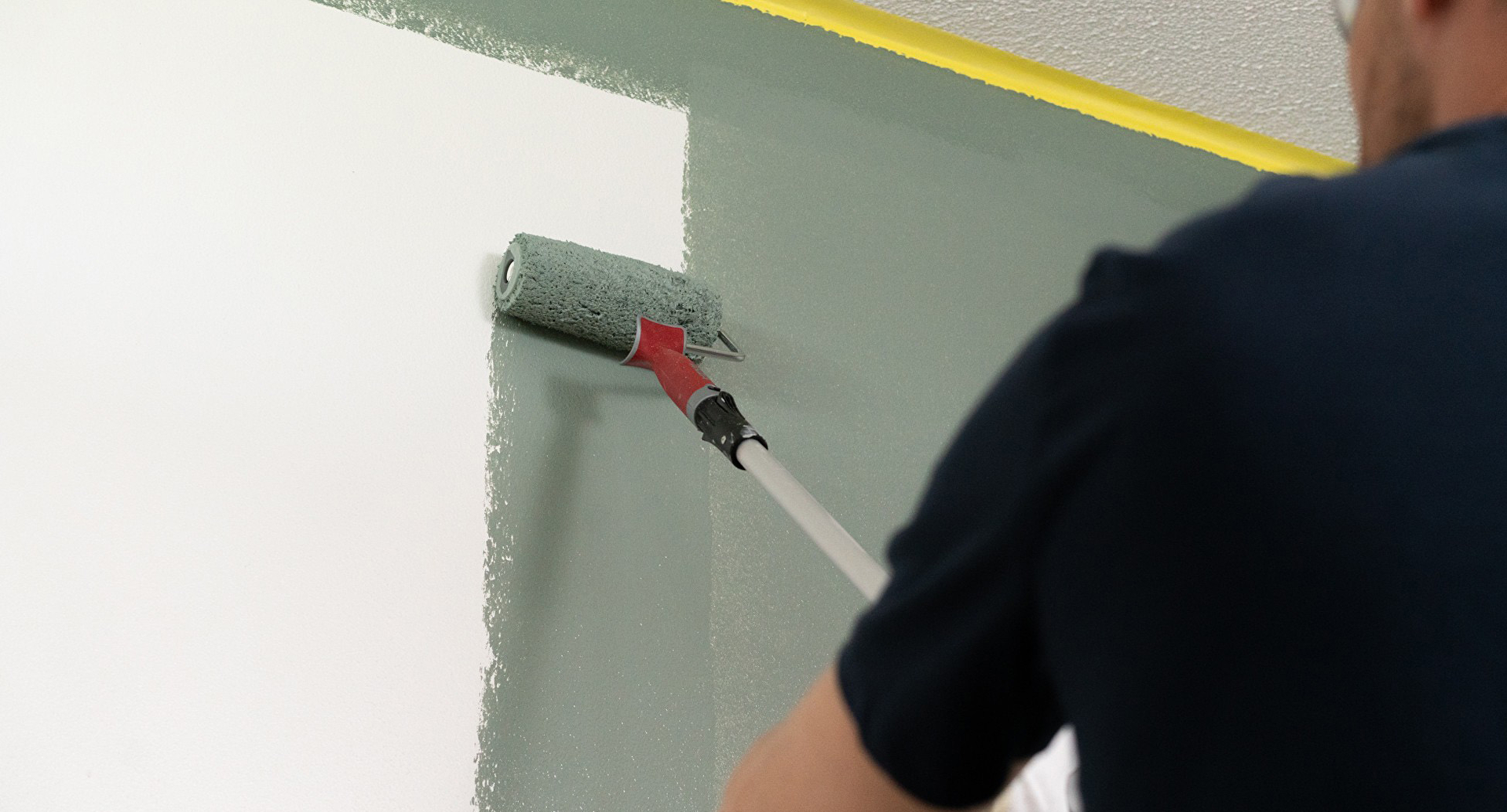 Waar moet je op letten bij het schilderen van muren en plafonds?