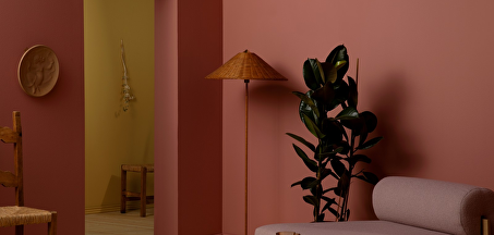 V413 Rosy Moment, de kleur van 2023