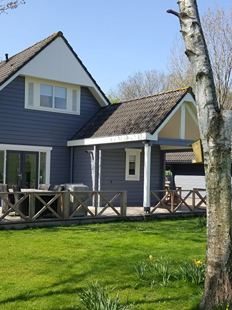 Nieuwe kleuren voor dit Finnhouse in Rhoon