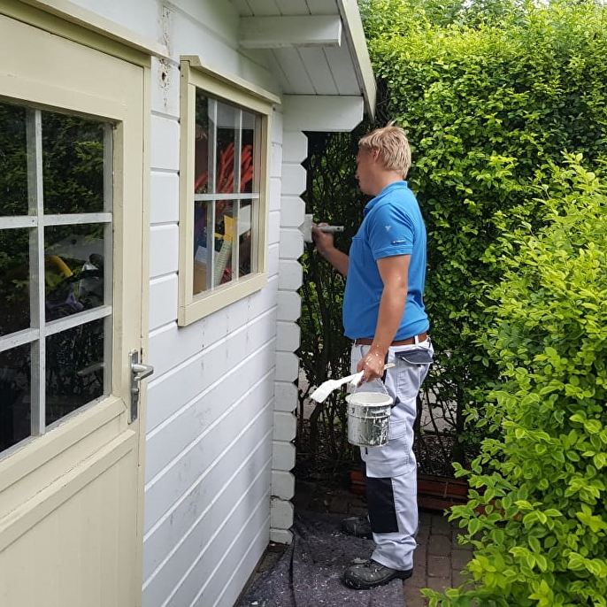 Wat kun je zelf doen om je tuinhuis mooi te houden?